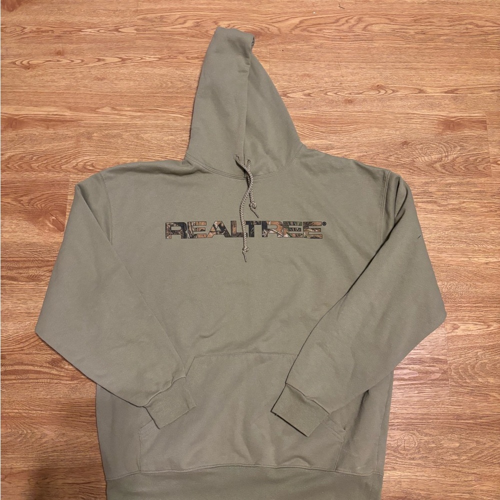 Realtree Men's Tan Logo Hoodie